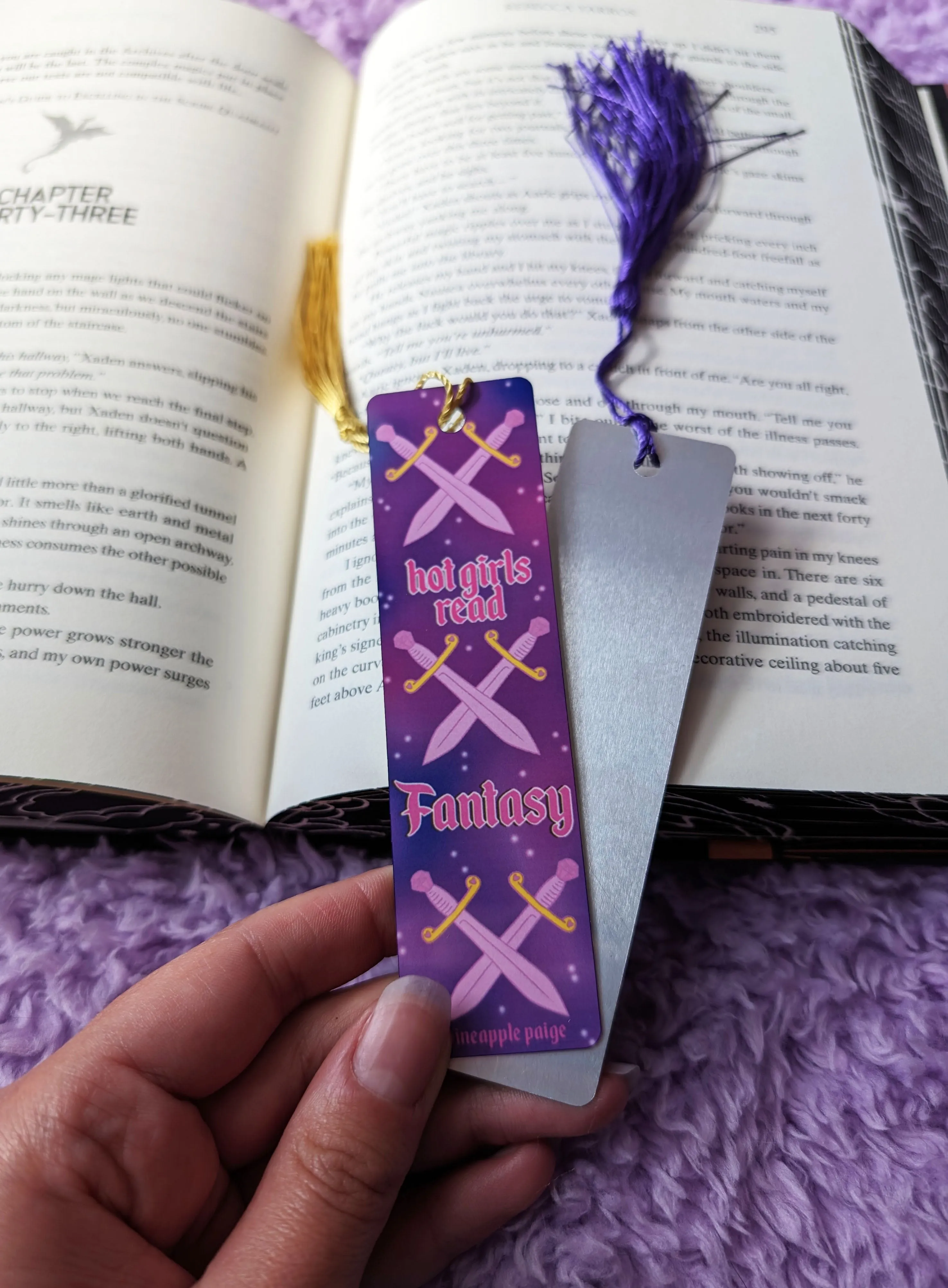 Hot Girls Read Fantasy - Metal Sublimation Bookmark